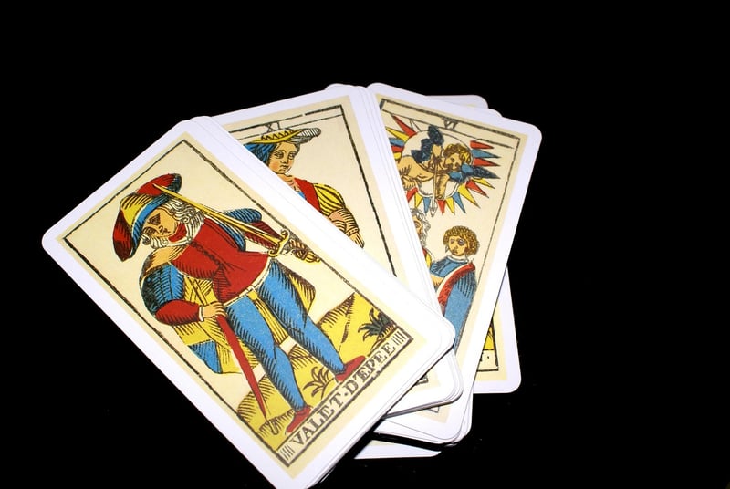 Tarot Card Readers
